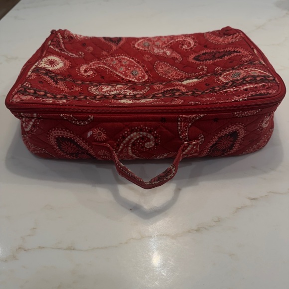 Vera Bradley Red Bandana Paisley Quilted Bag - Picture 2 of 7